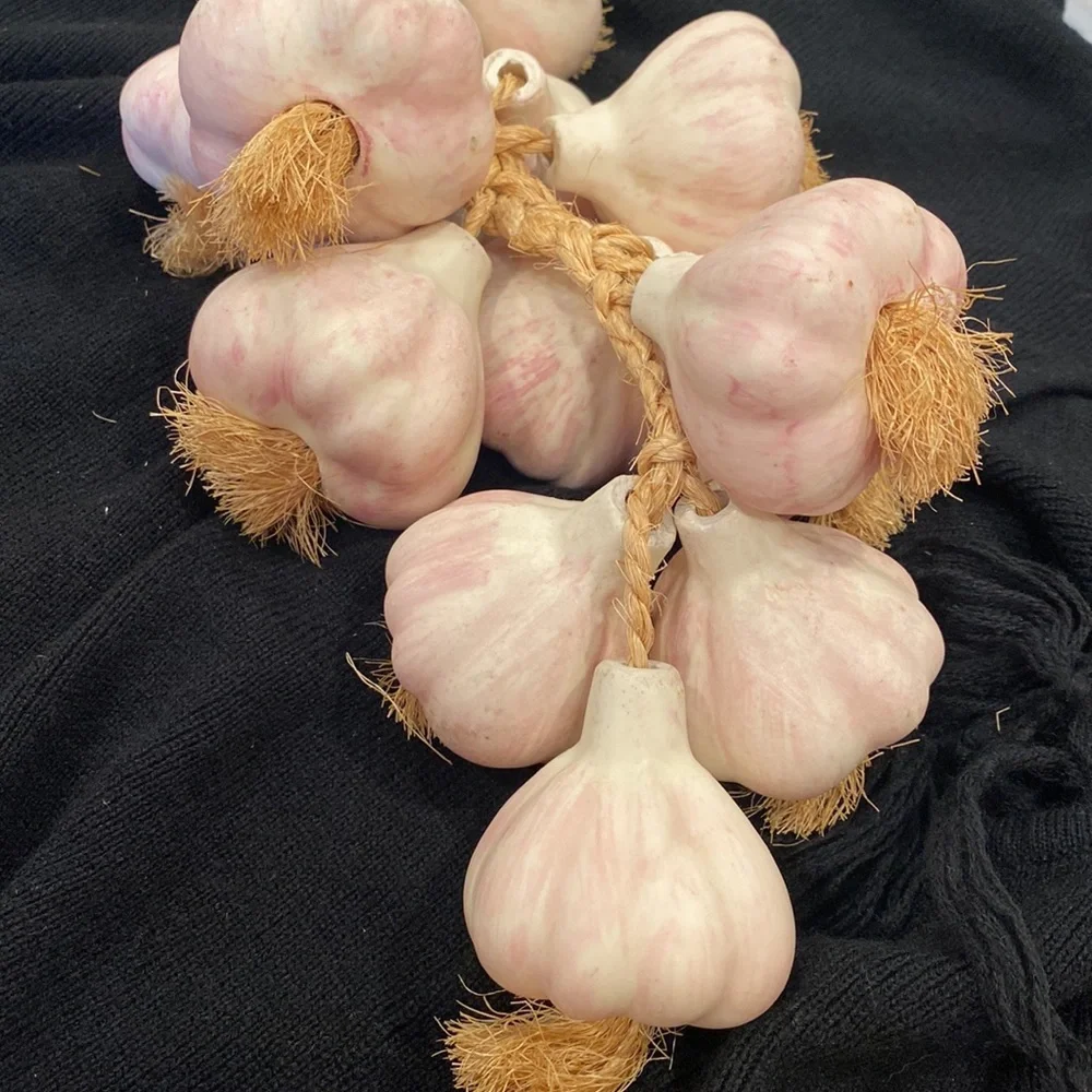 NOVICA 12 Garlic Bunch Ceramic decorative accent